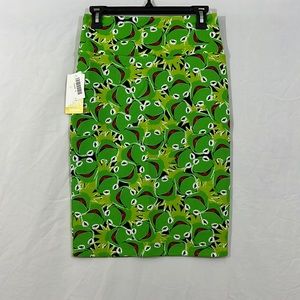 Brand new LulaRoe Cassie skirt Disney edition size S